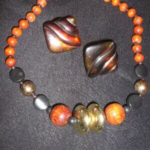 Vintage Necklace And Earring Set. $5.00 AS AN ADD ON